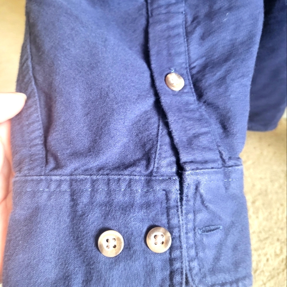 Men's shirt